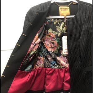 BNWT Ted Baker kyoko textured peplum jacket size 2 (small)